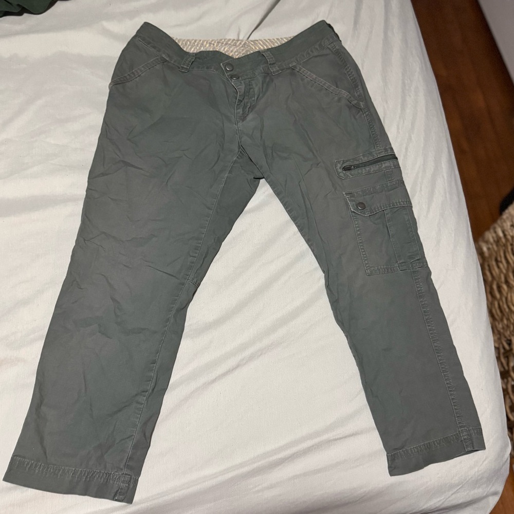 Columbia Green Outdoor Capris